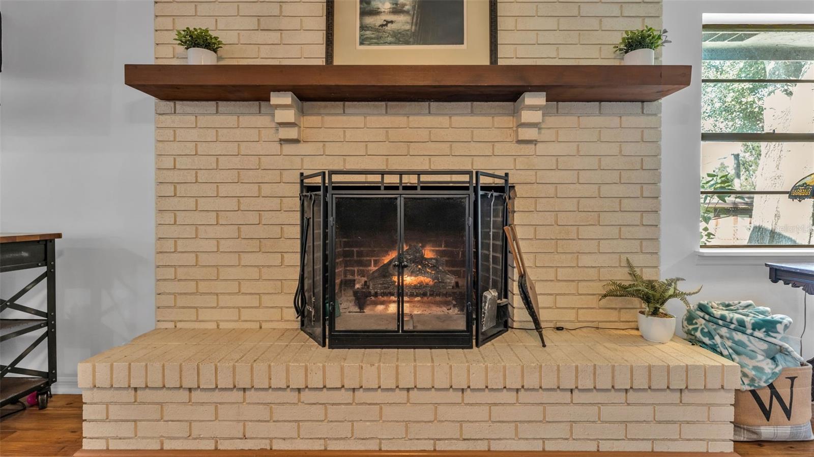 MEADOW VIEW ESTATES PB 68 PG 48 - Residential
