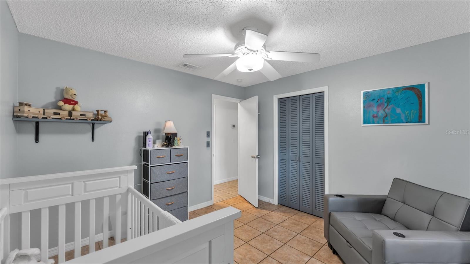 MEADOW VIEW ESTATES PB 68 PG 48 - Residential
