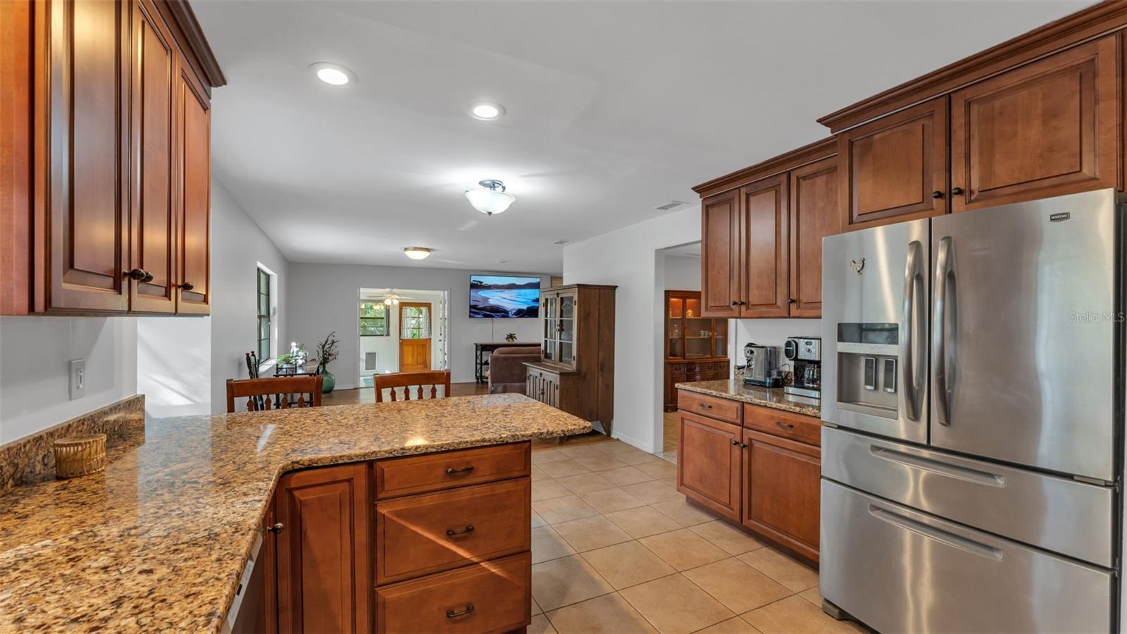 MEADOW VIEW ESTATES PB 68 PG 48 - Residential