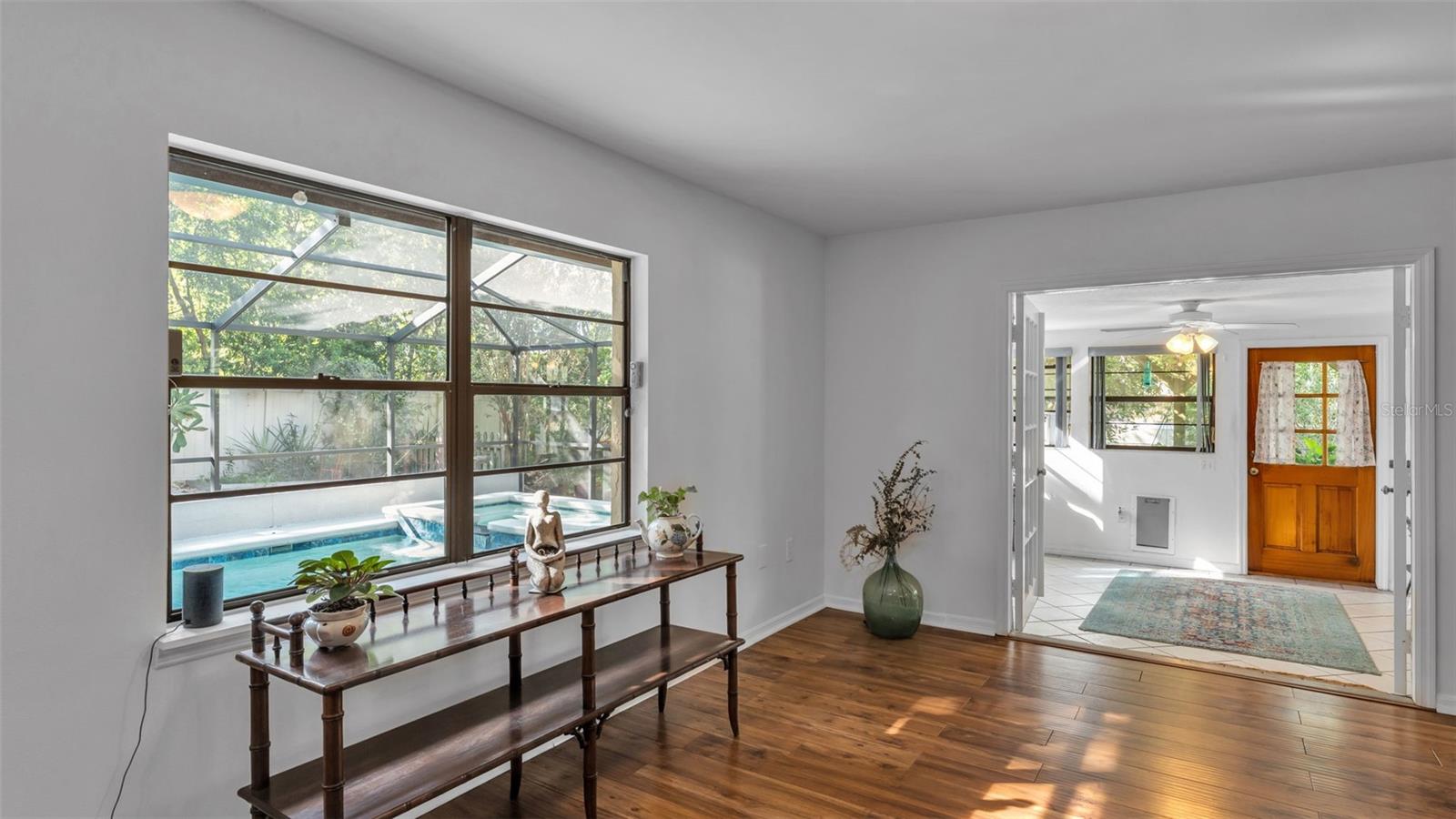 MEADOW VIEW ESTATES PB 68 PG 48 - Residential