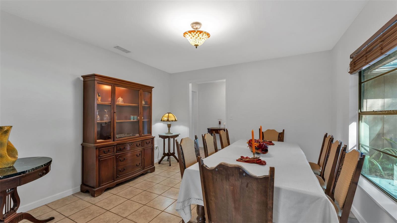 MEADOW VIEW ESTATES PB 68 PG 48 - Residential