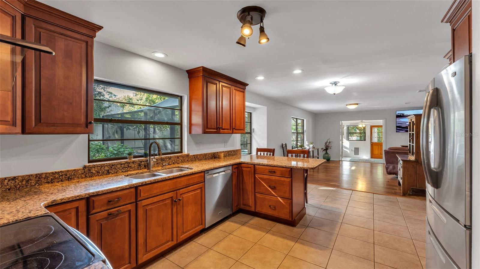 MEADOW VIEW ESTATES PB 68 PG 48 - Residential