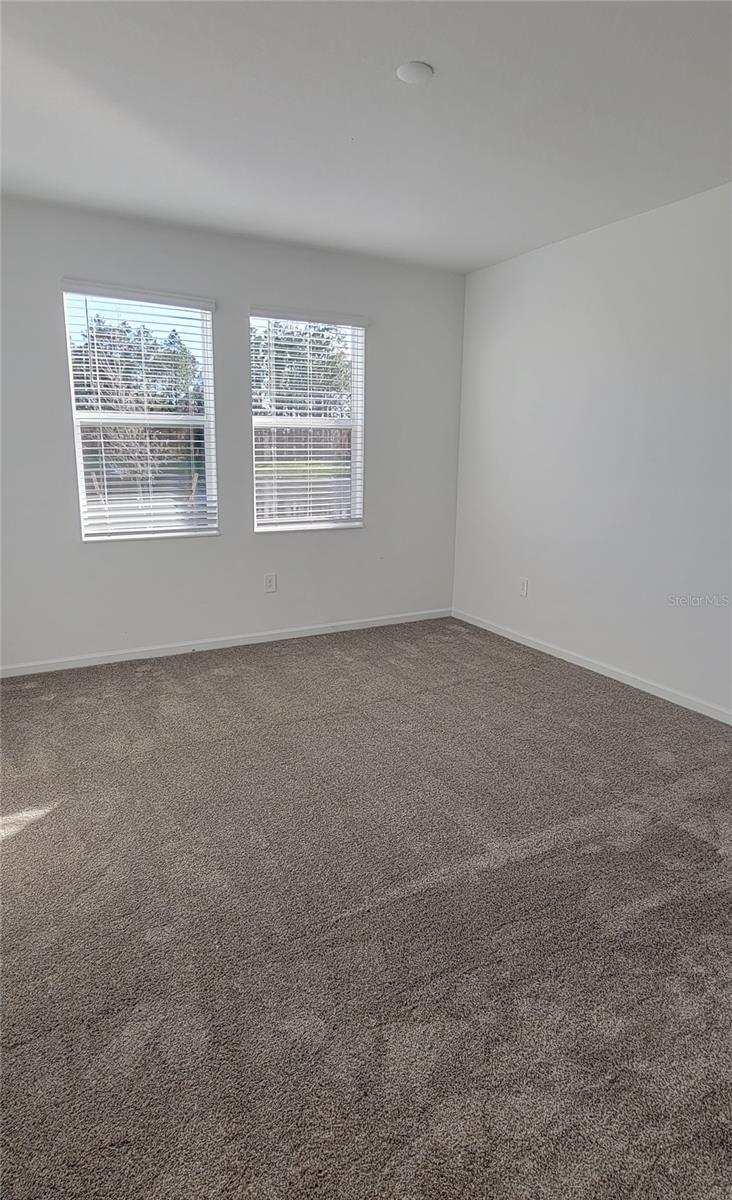 ASTONIA NORTH - Residential Lease