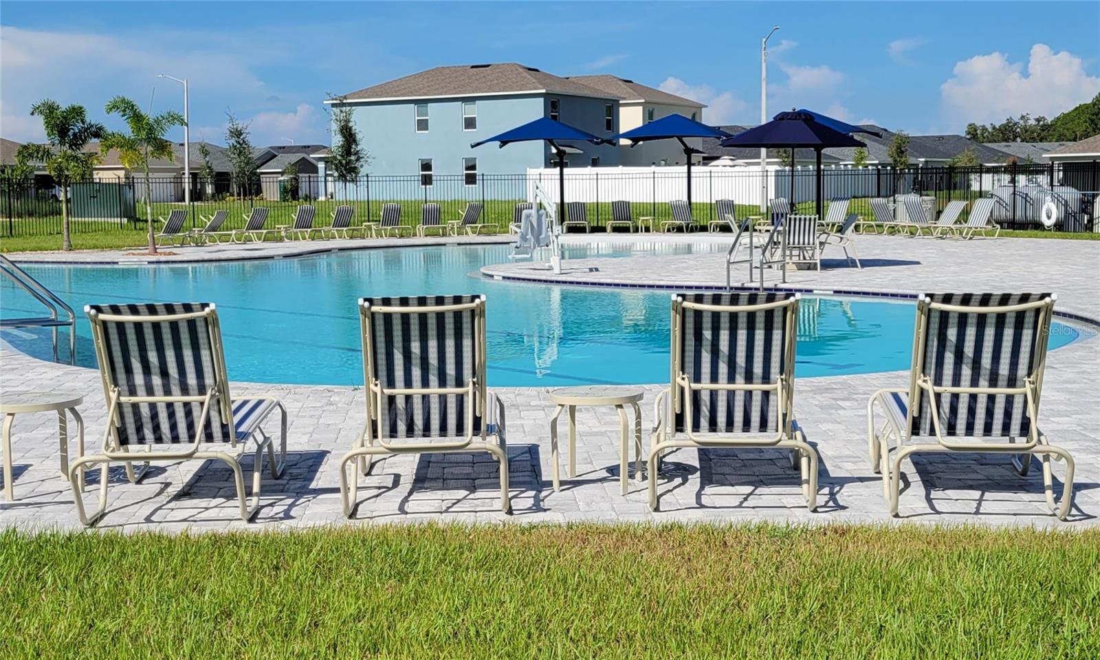 ASTONIA NORTH - Residential Lease