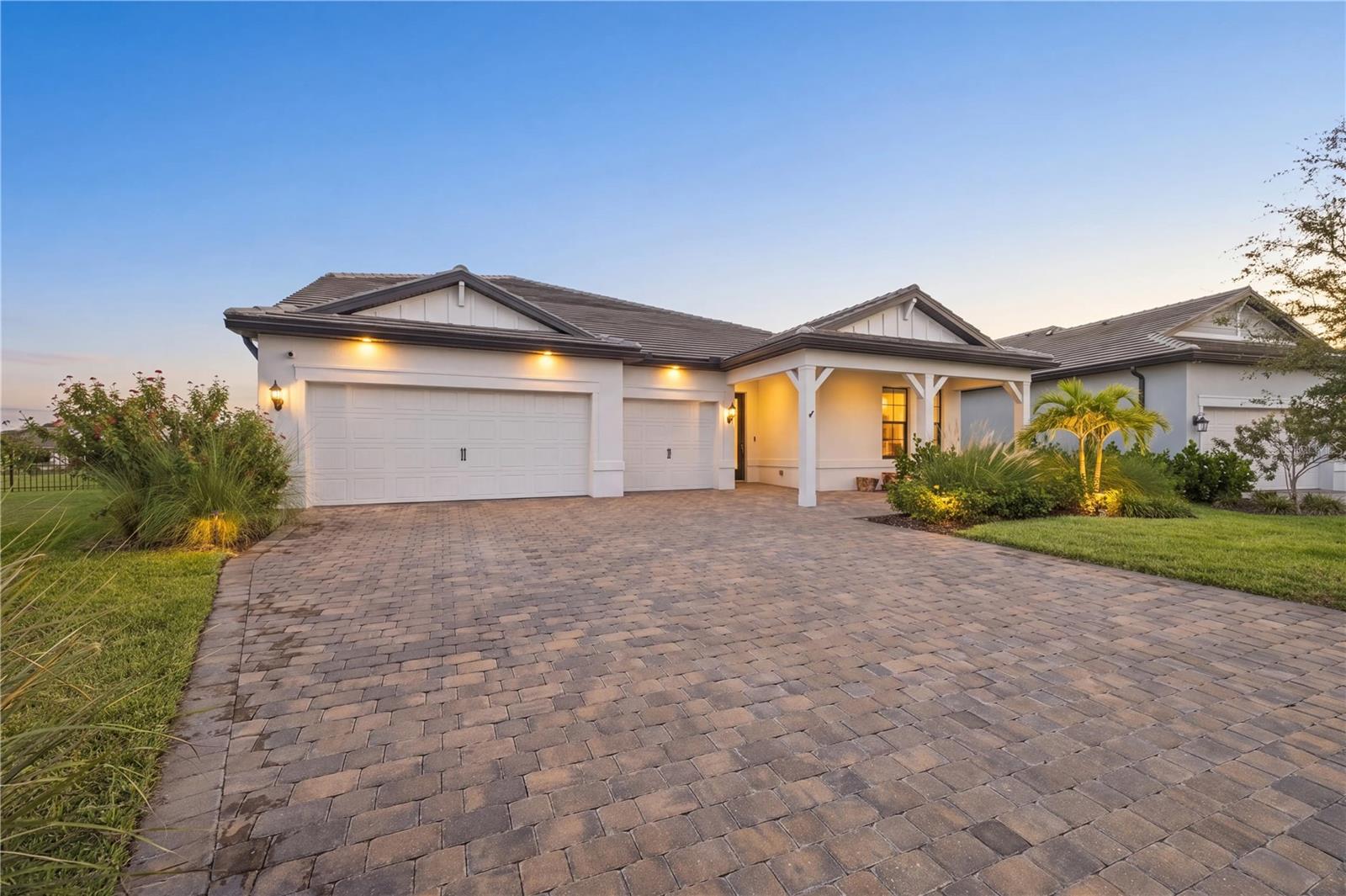 5839 SILVERSIDE PINE COURT, LAKEWOOD RANCH, FL, 34211 2 5839 SILVERSIDE PINE COURT