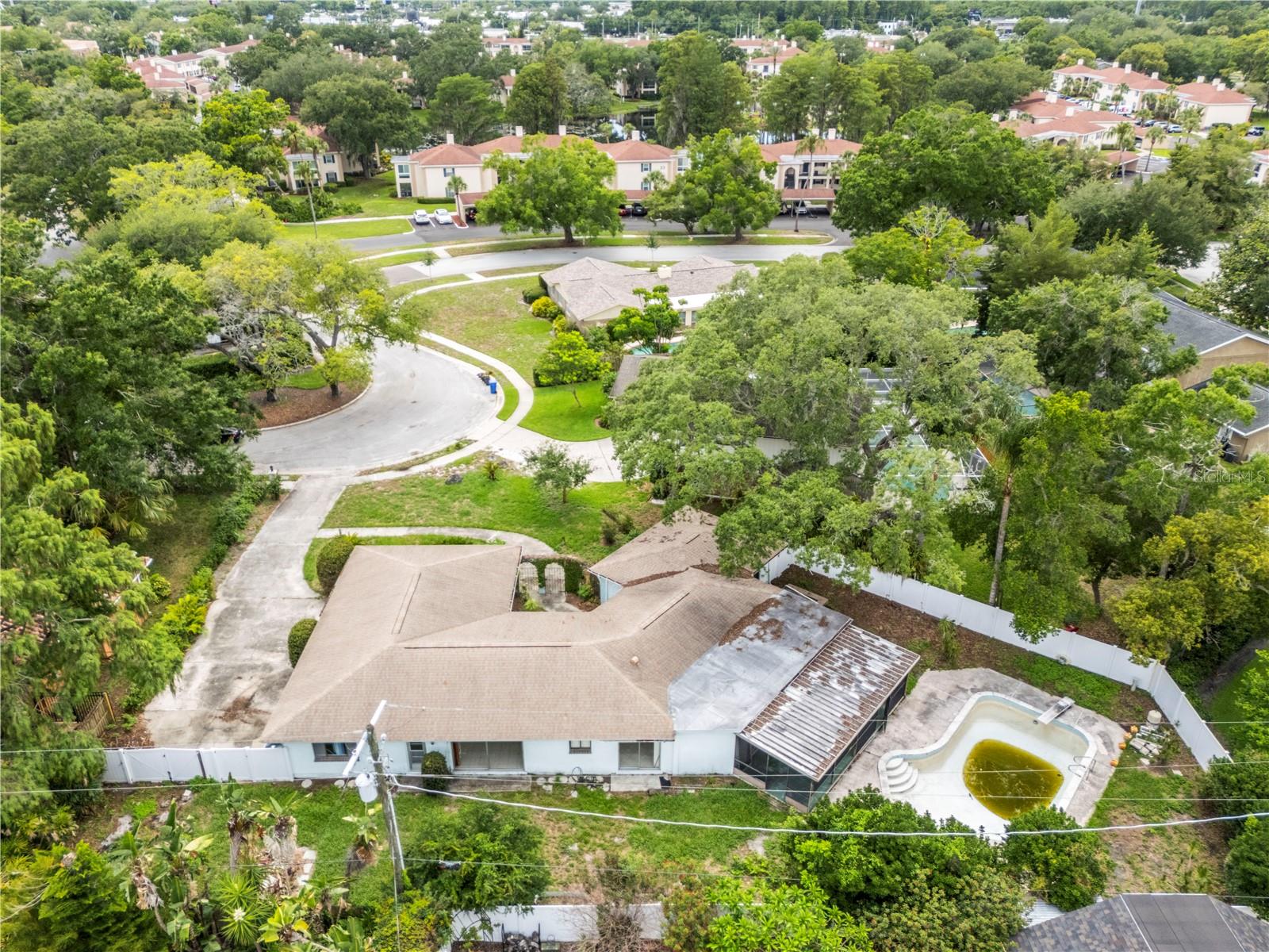 10309 RECLINATA LANE