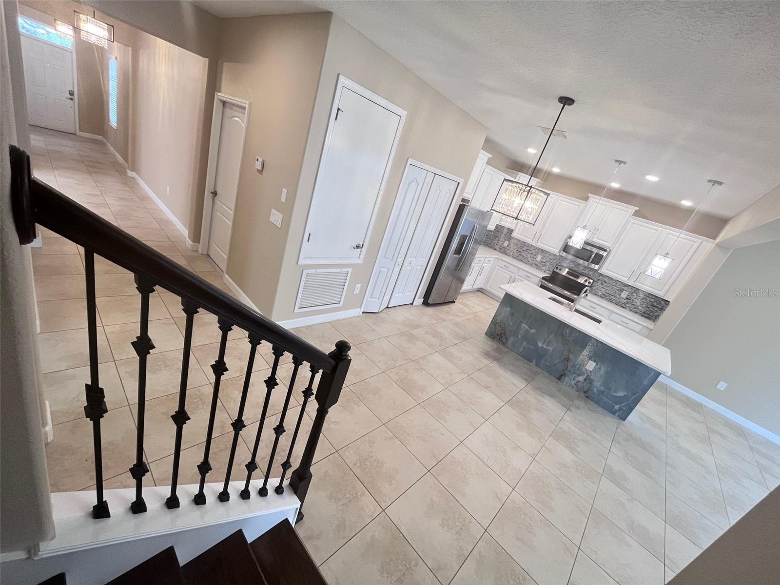 SIGNATURE LAKES PH 3B-4, 3B-5 & - Residential Lease