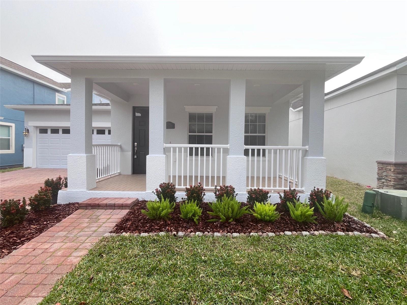 SIGNATURE LAKES PH 3B-4, 3B-5 & - Residential Lease