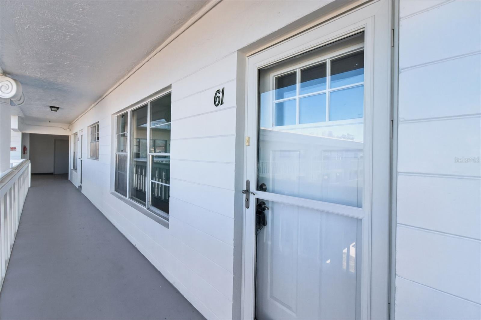 ON TOP OF THE WORLD - Residential