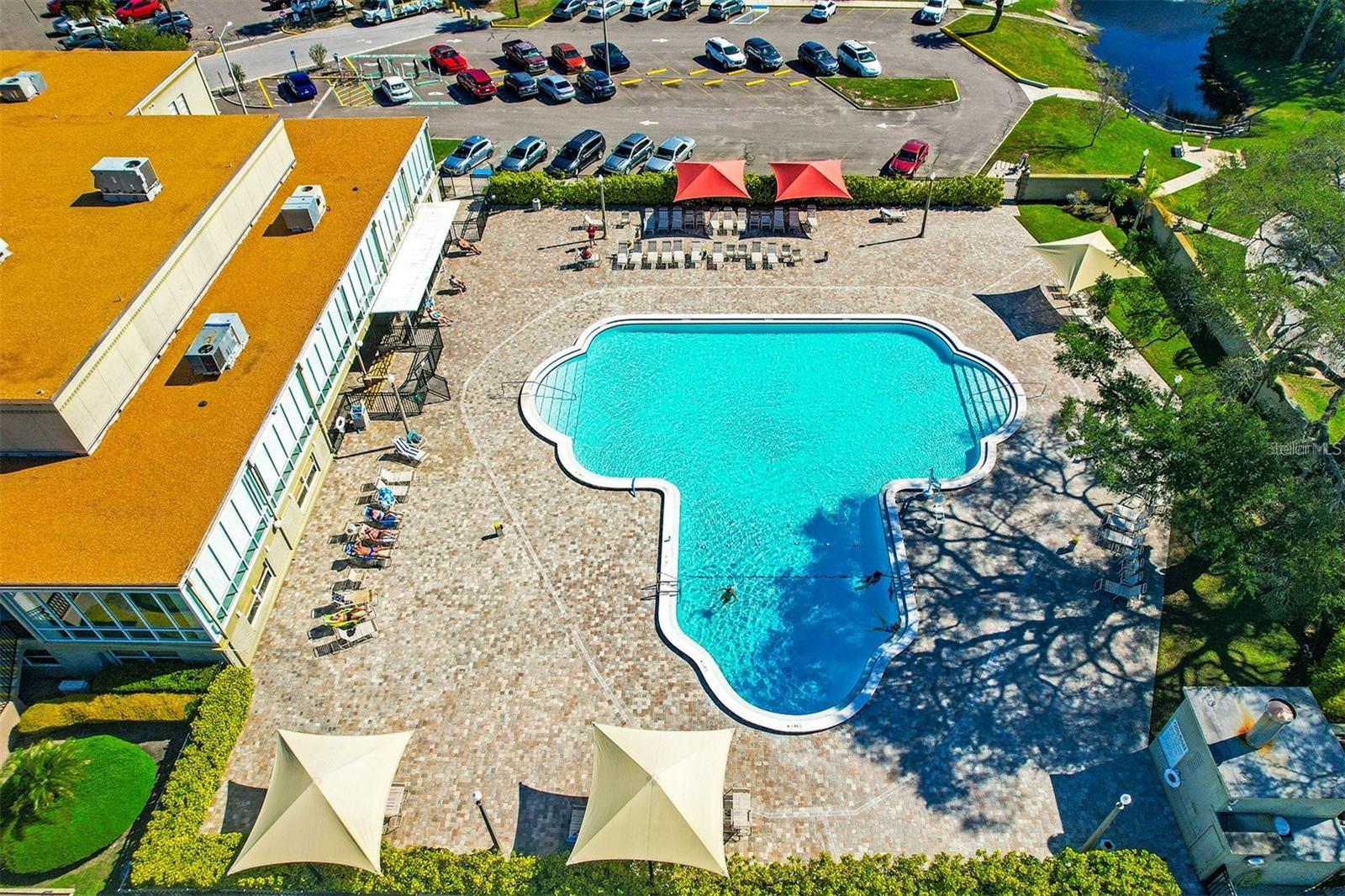 ON TOP OF THE WORLD - Residential