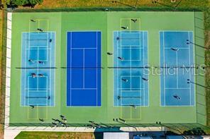 ON TOP OF THE WORLD - Residential