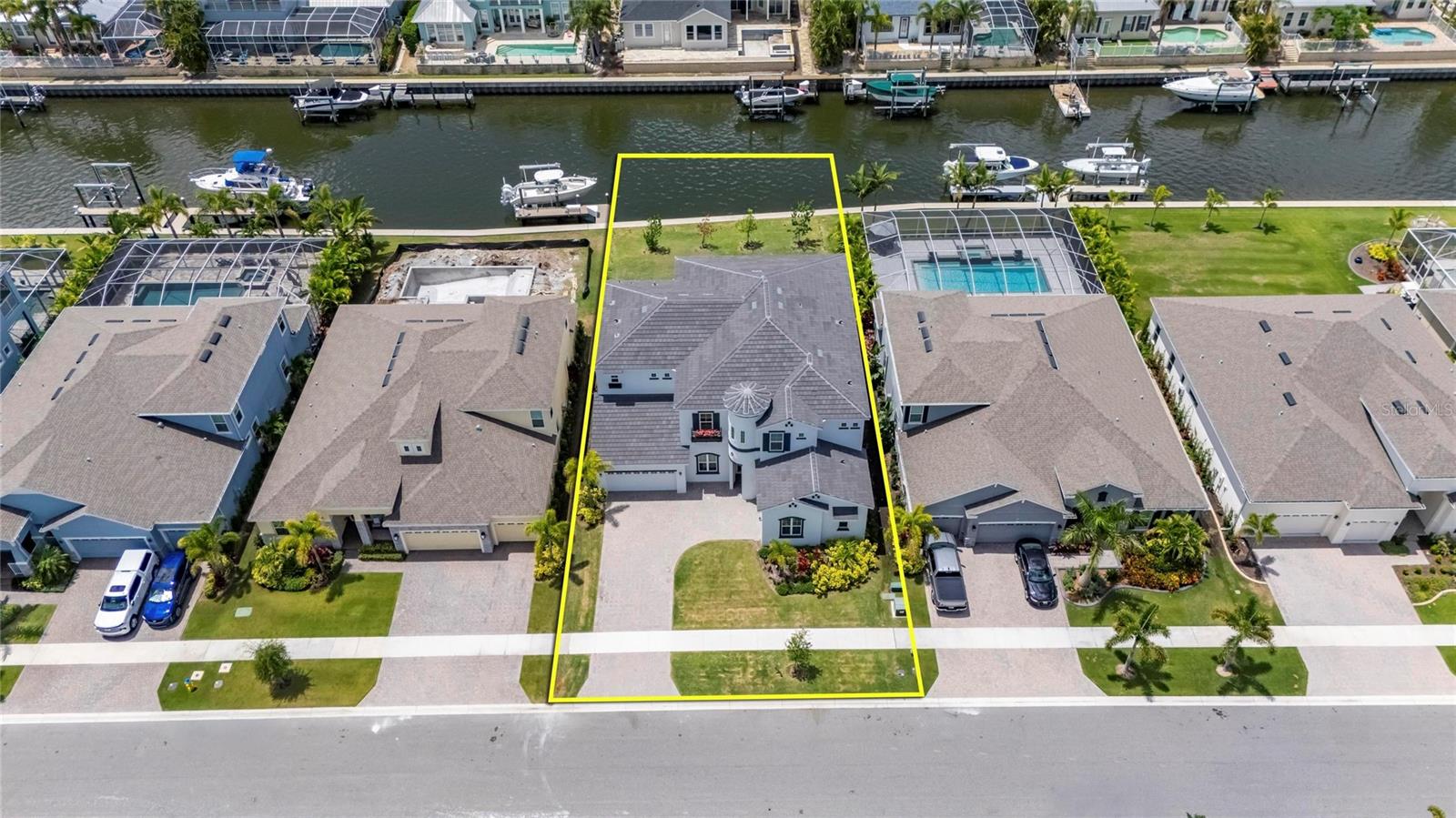 1016 SIGNET DRIVE