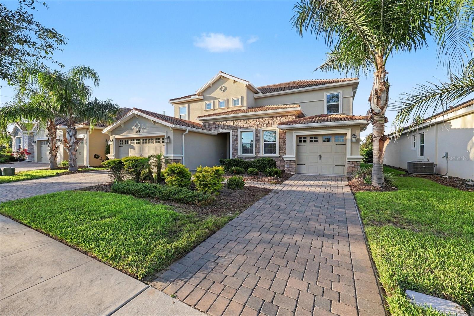 8995 CROQUET COURT
