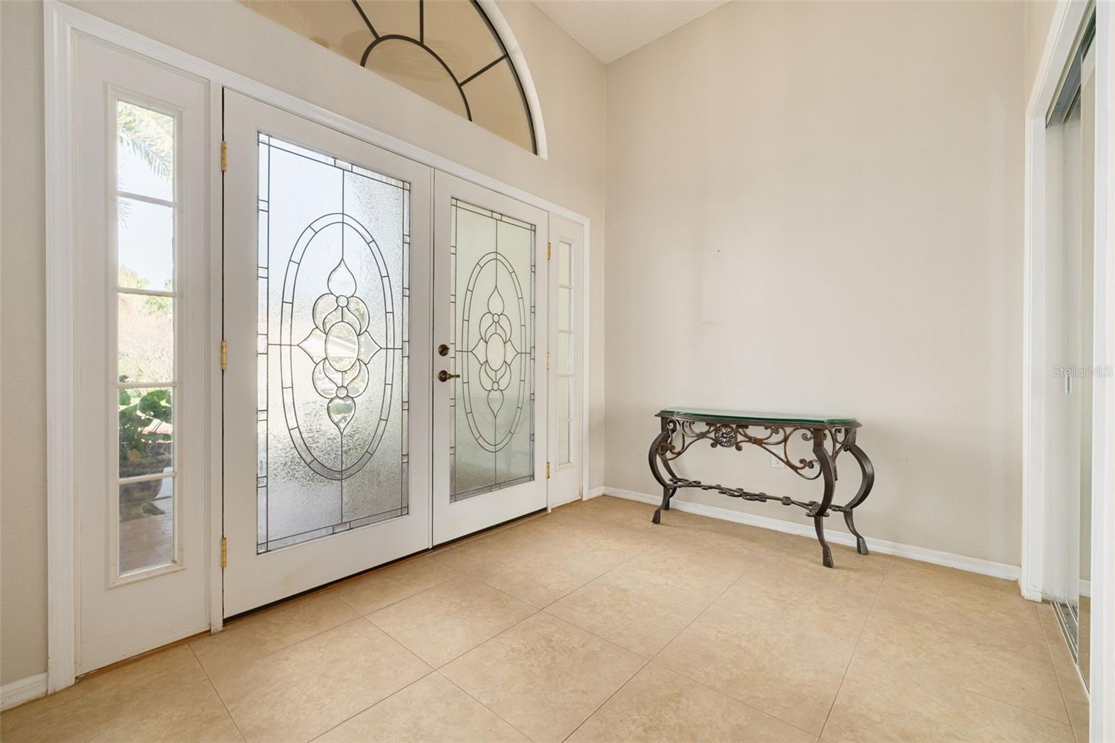 470 HICKORYNUT AVENUE