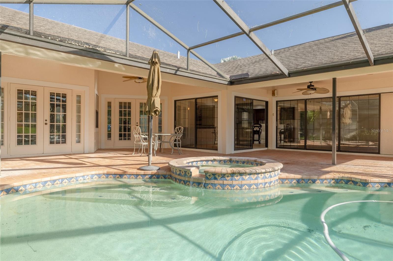 EAST LAKE WOODLANDS - Residential