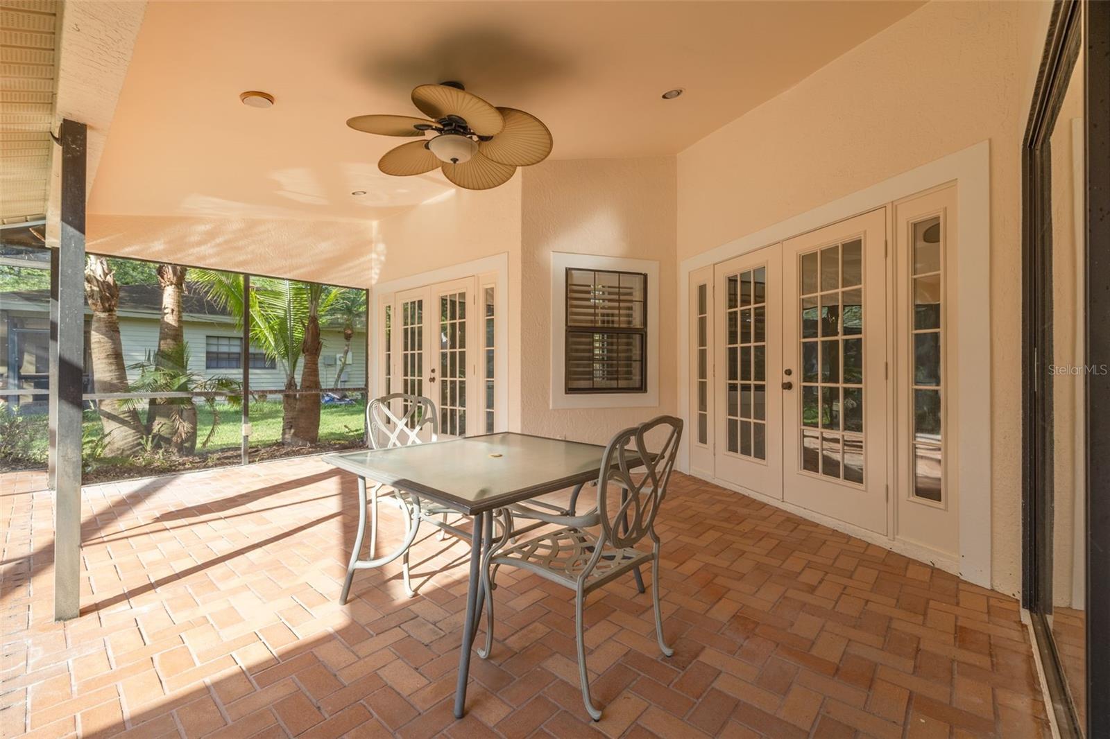 EAST LAKE WOODLANDS - Residential