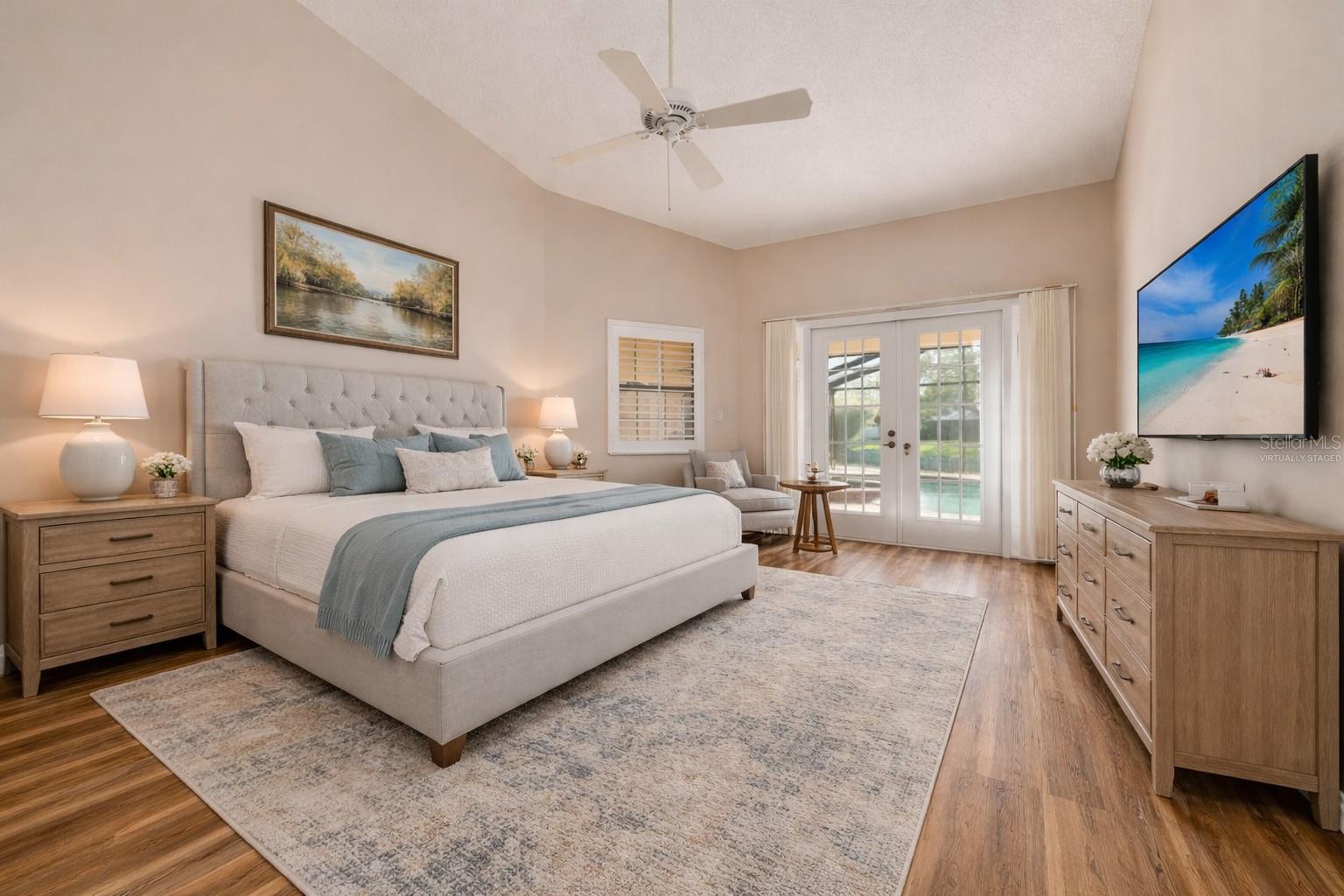 470 HICKORYNUT AVENUE