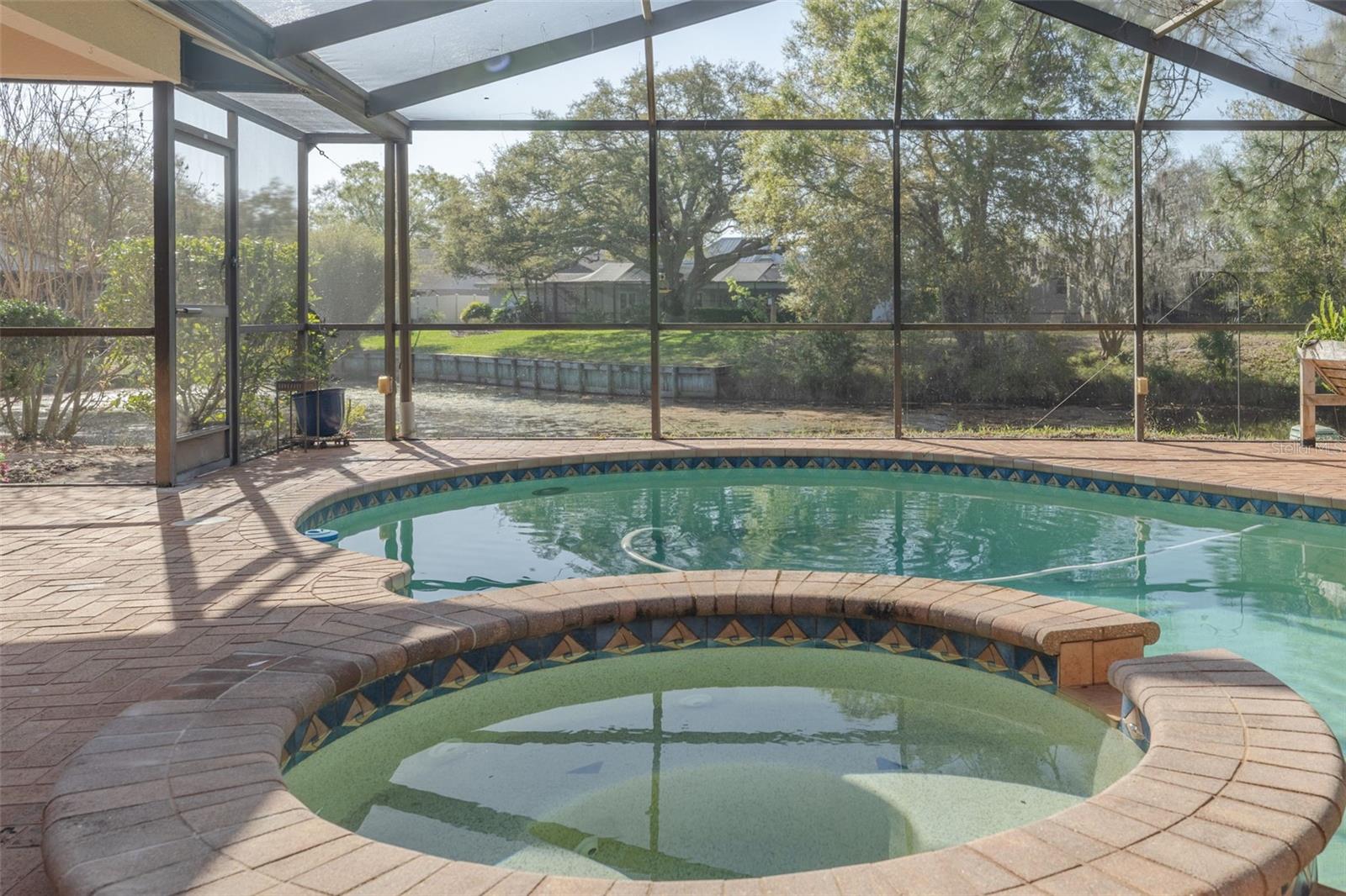 EAST LAKE WOODLANDS - Residential