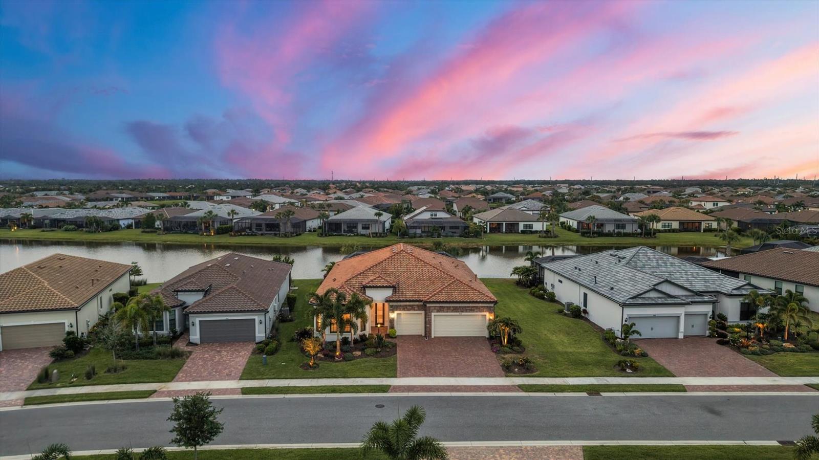 DEL WEBB PH V SUBPH 5A, 5B & 5C - Residential