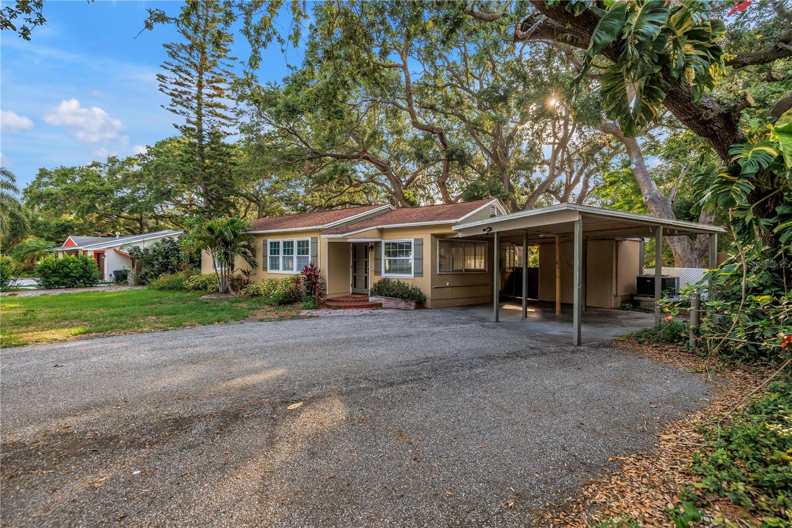 1753 SAN MATEO DRIVE