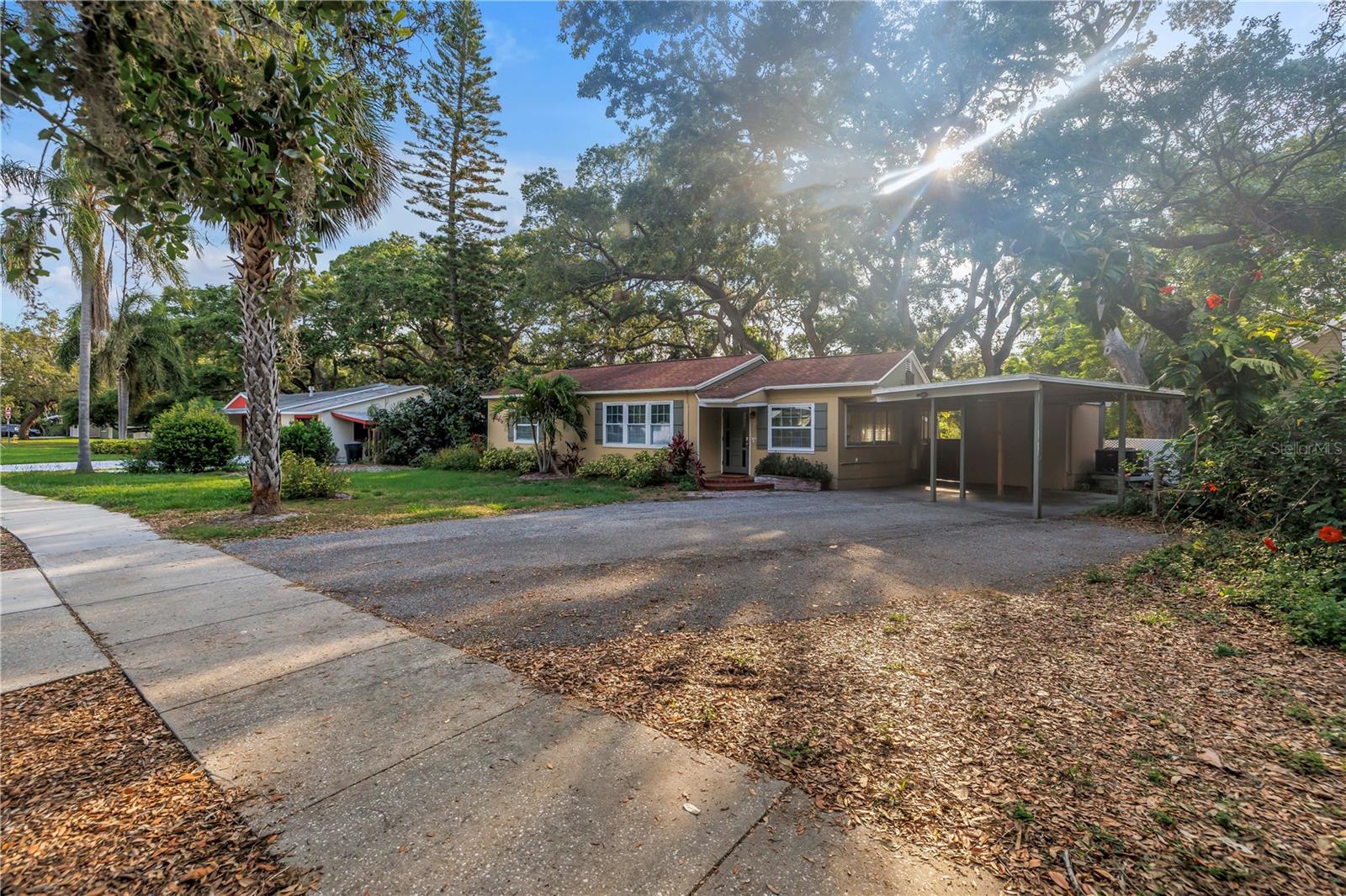 1753 SAN MATEO DRIVE