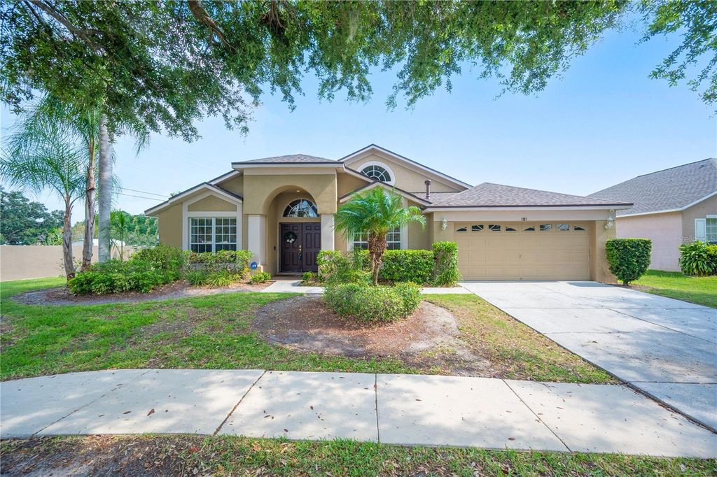 Photo of 101 Kiana Drive, Brandon, FL 33511 (MLS # L4959953)