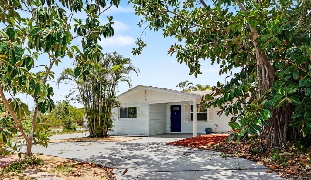 Photo of 13714 Allyn Drive, Hudson, FL 34667 (MLS # TB8511997)