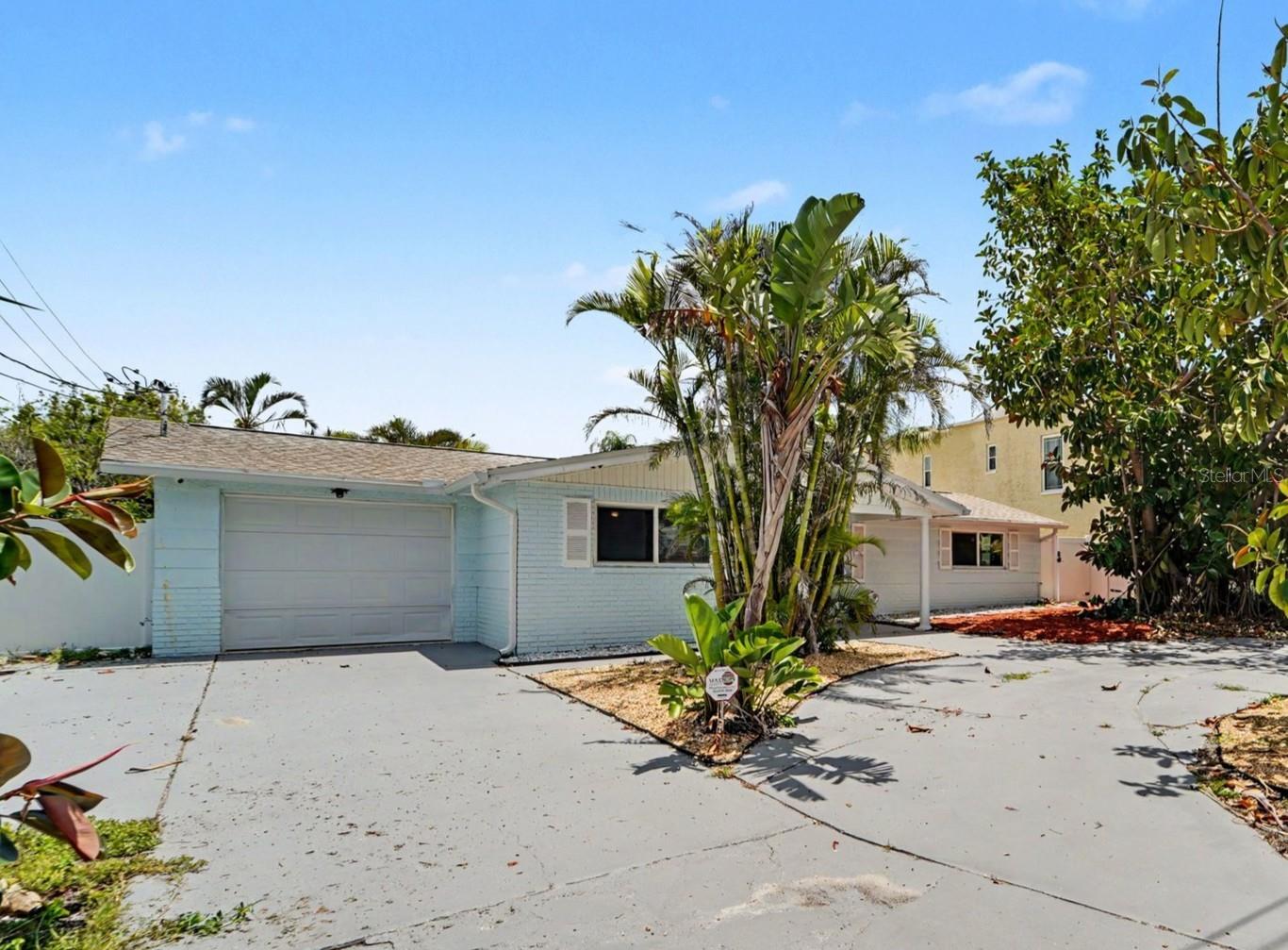 13714 ALLYN DRIVE