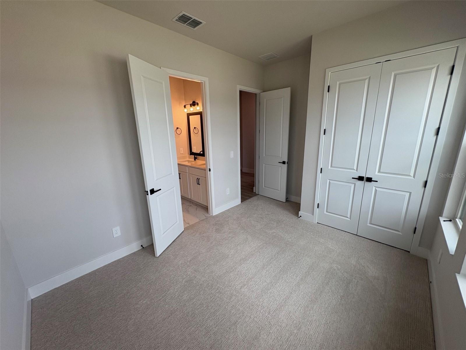 LAKEVIEW CROSSING - Residential