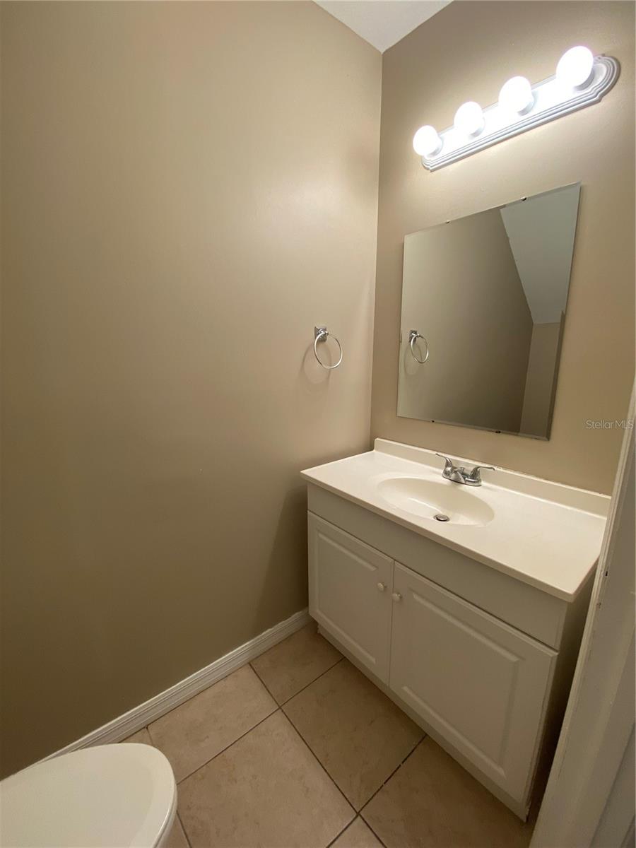 XANADU COURT - Residential Lease