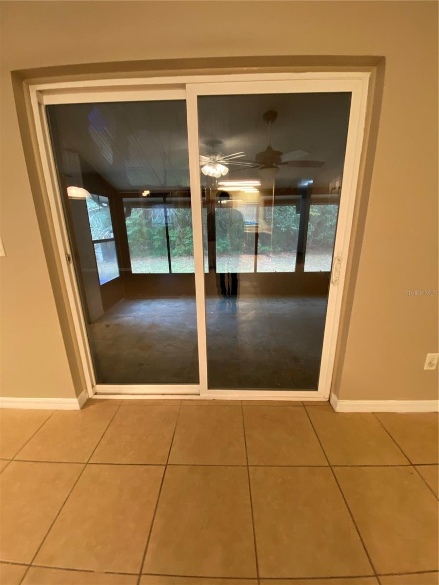 XANADU COURT - Residential Lease