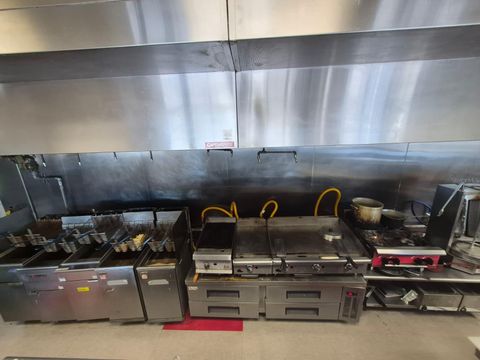 Tiny photo for 7609 Us Highway 441, Leesburg, FL 34788 (MLS # O6367735)