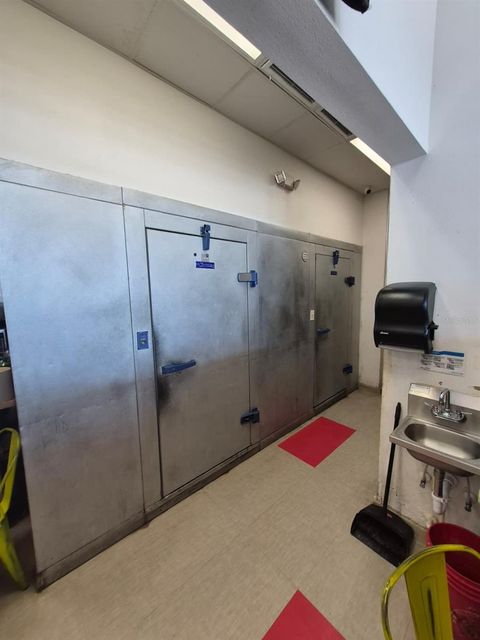 Tiny photo for 7609 Us Highway 441, Leesburg, FL 34788 (MLS # O6367735)