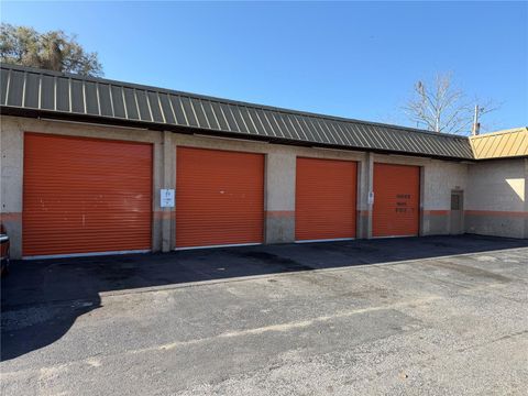 Photo of 1302 NW 10th Street, Ocala, FL 34475 (MLS # O6392151)