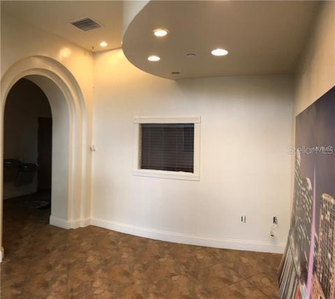Photo of 6236 Kingspointe Parkway #7, Orlando, FL 32819 (MLS # O6404993)