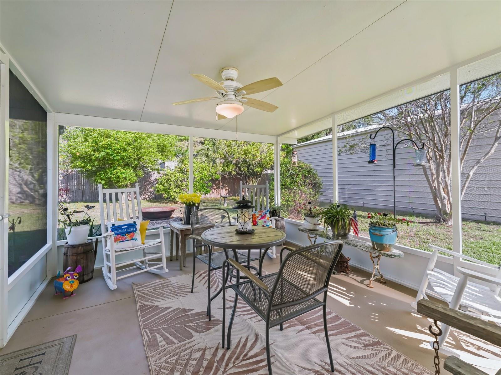 TRACYS PT DEV LAKE PANA - Residential