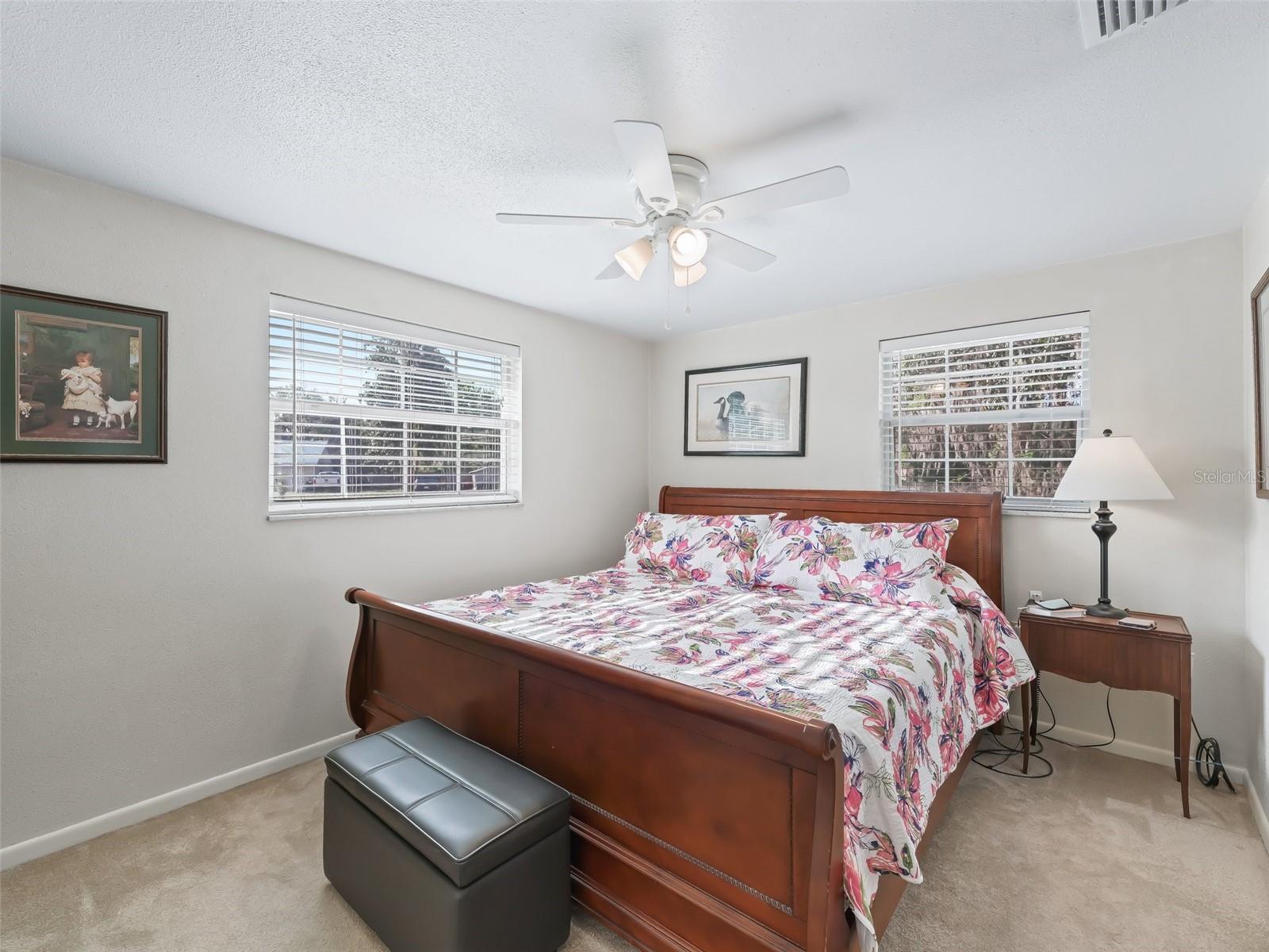 TRACYS PT DEV LAKE PANA - Residential