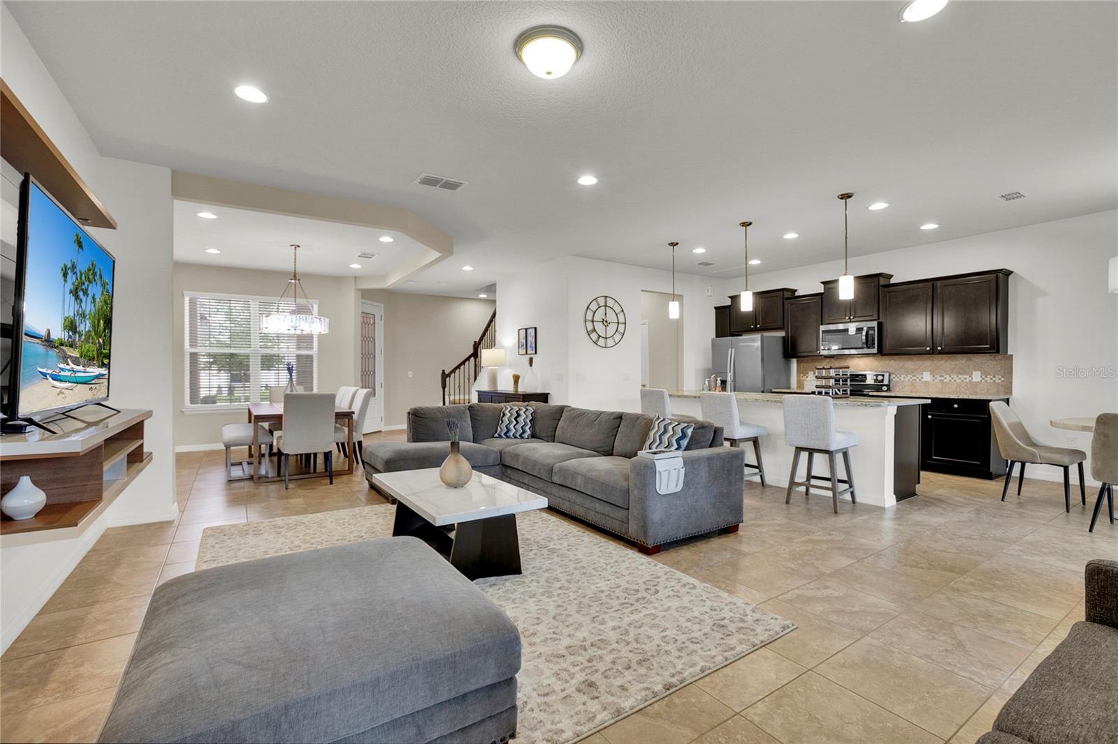 VERANDA/BELLA TRAE - Residential Lease