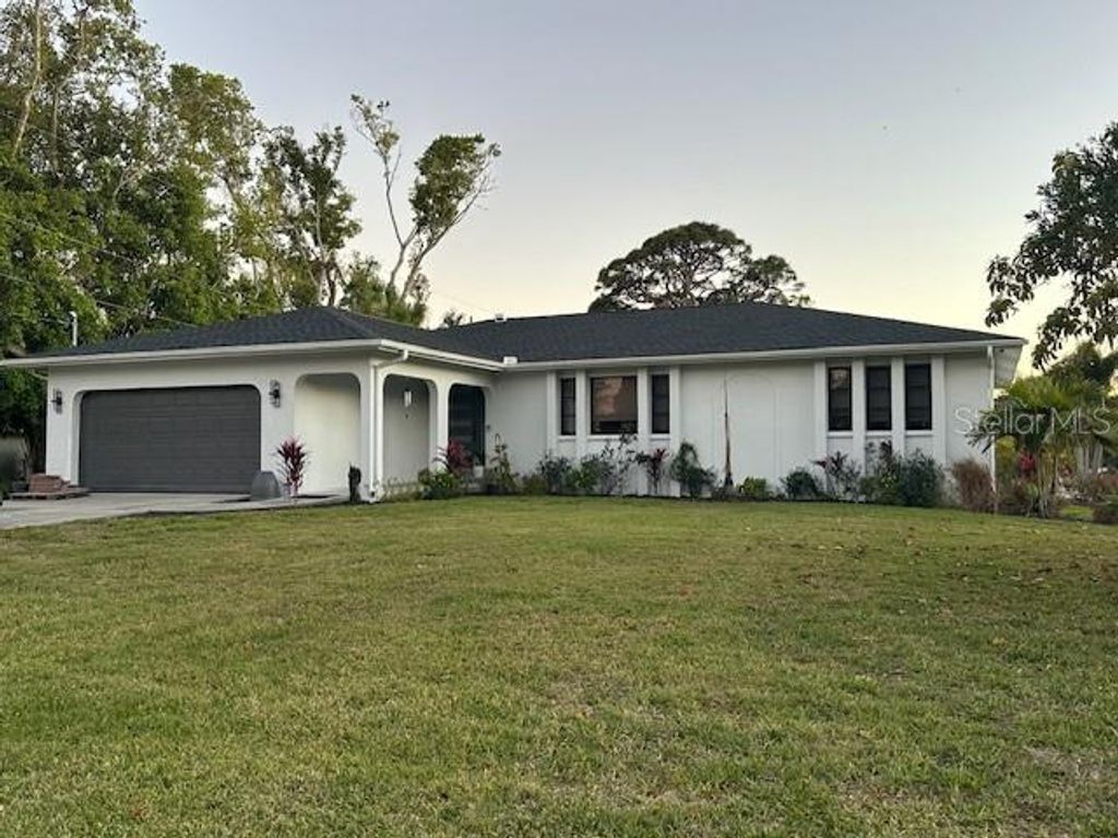 Photo of 6600 Avenue D, Sarasota, FL 34231 (MLS # N6143611)