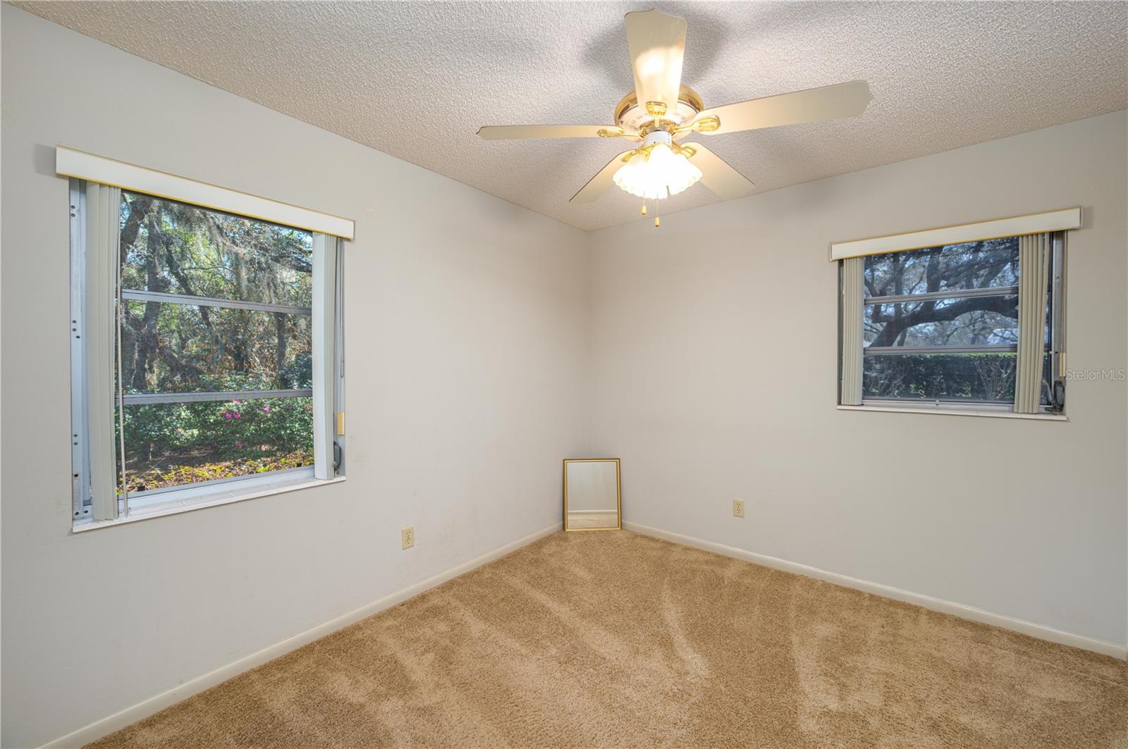 SPRING PINES - Residential