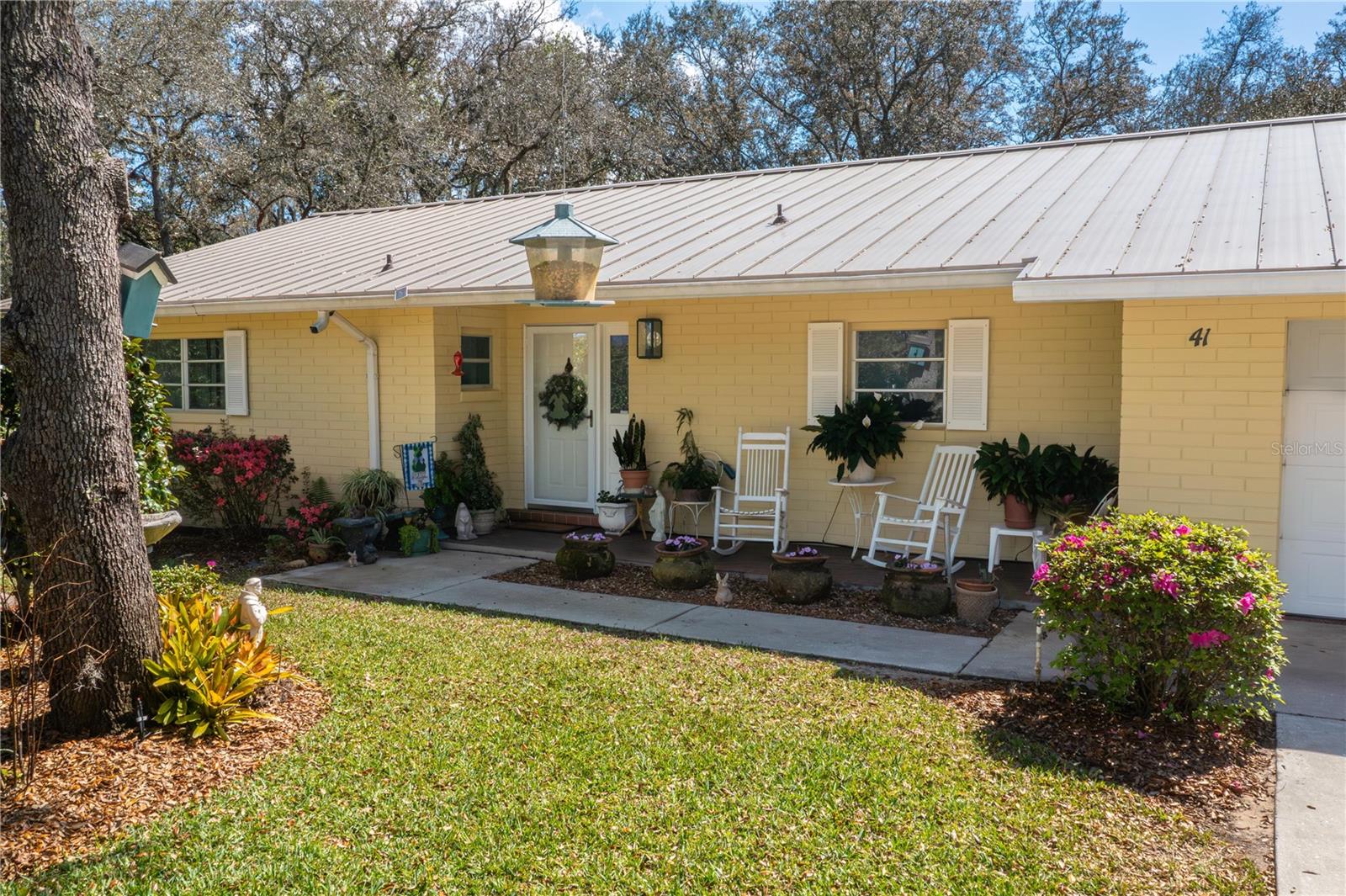 SPRING PINES - Residential