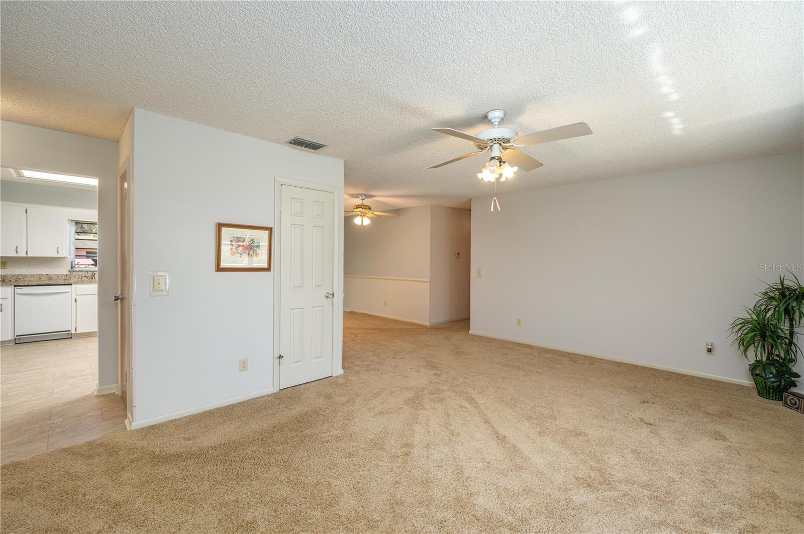 SPRING PINES - Residential