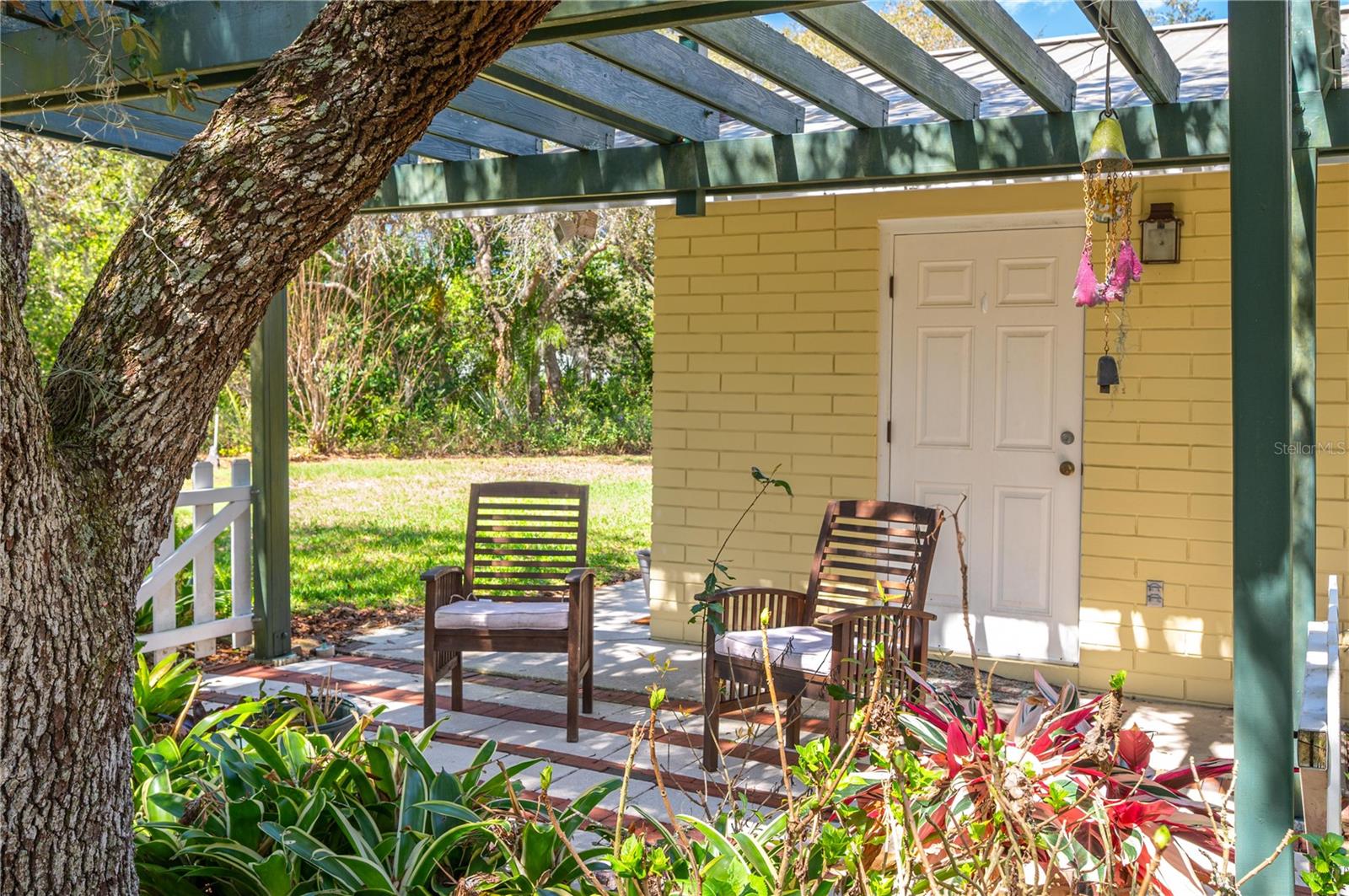 SPRING PINES - Residential