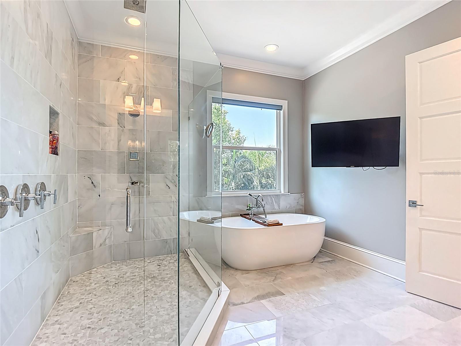 PICADILLY - Residential