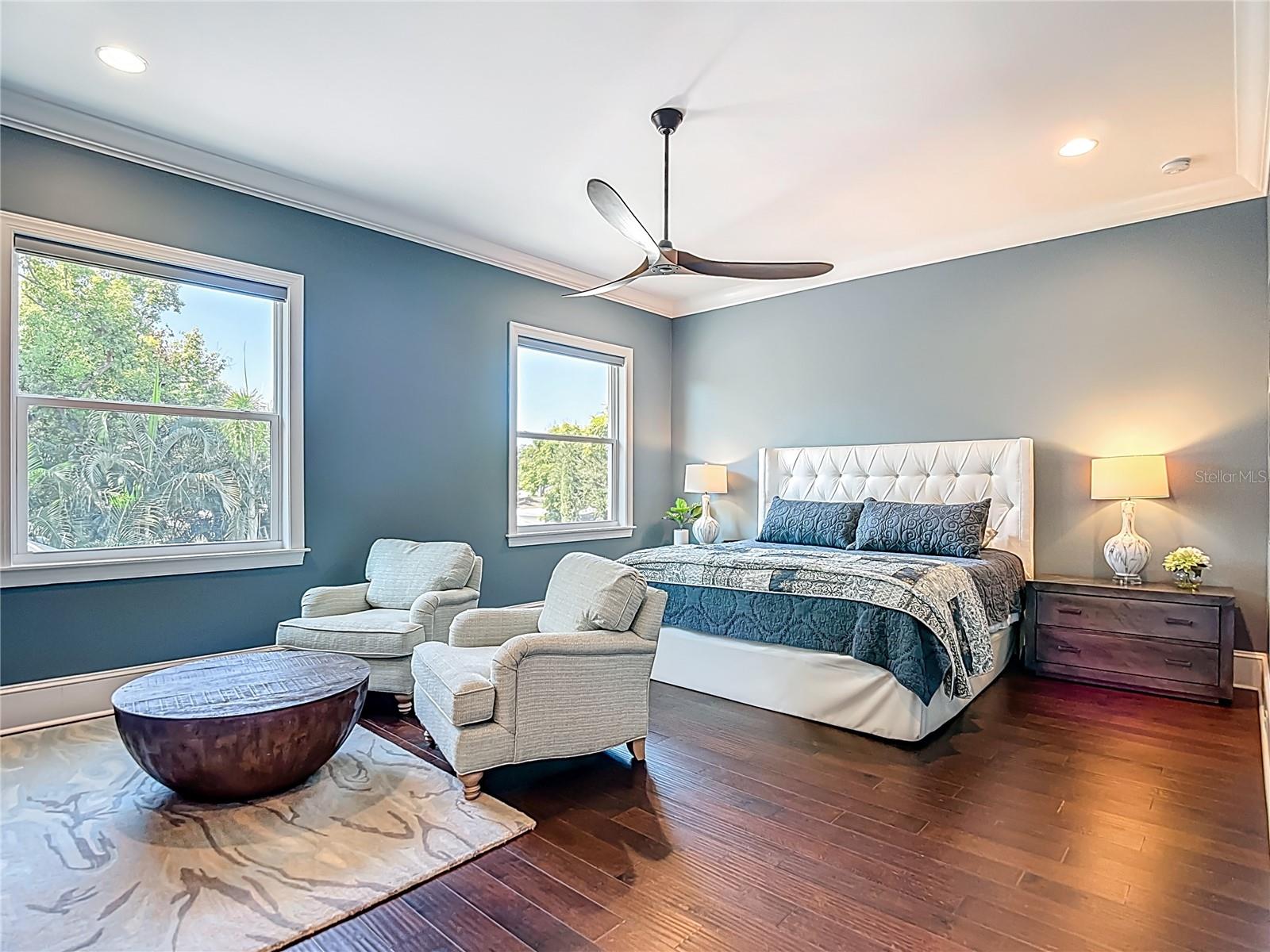 PICADILLY - Residential