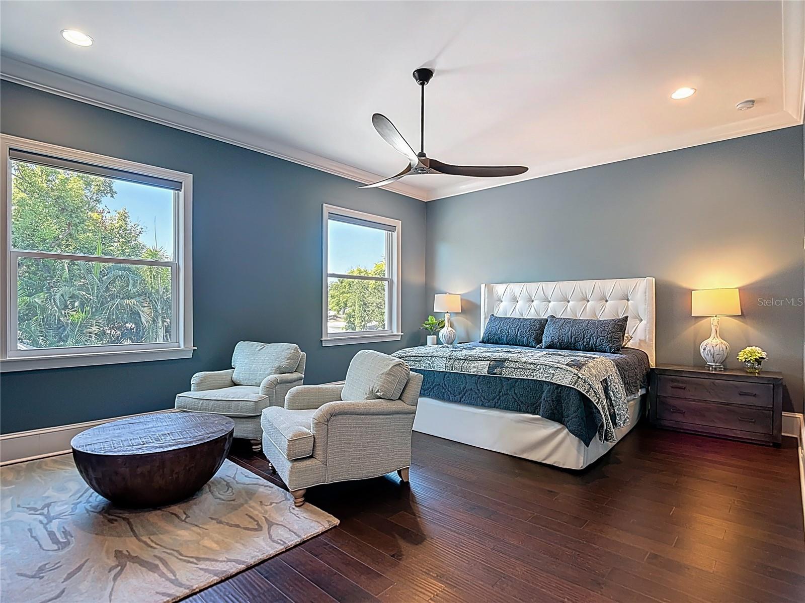 PICADILLY - Residential