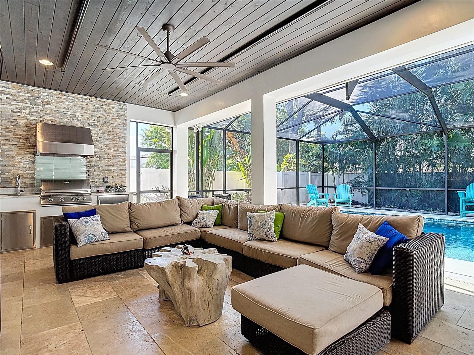 PICADILLY - Residential