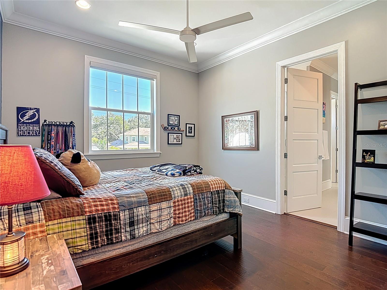 PICADILLY - Residential