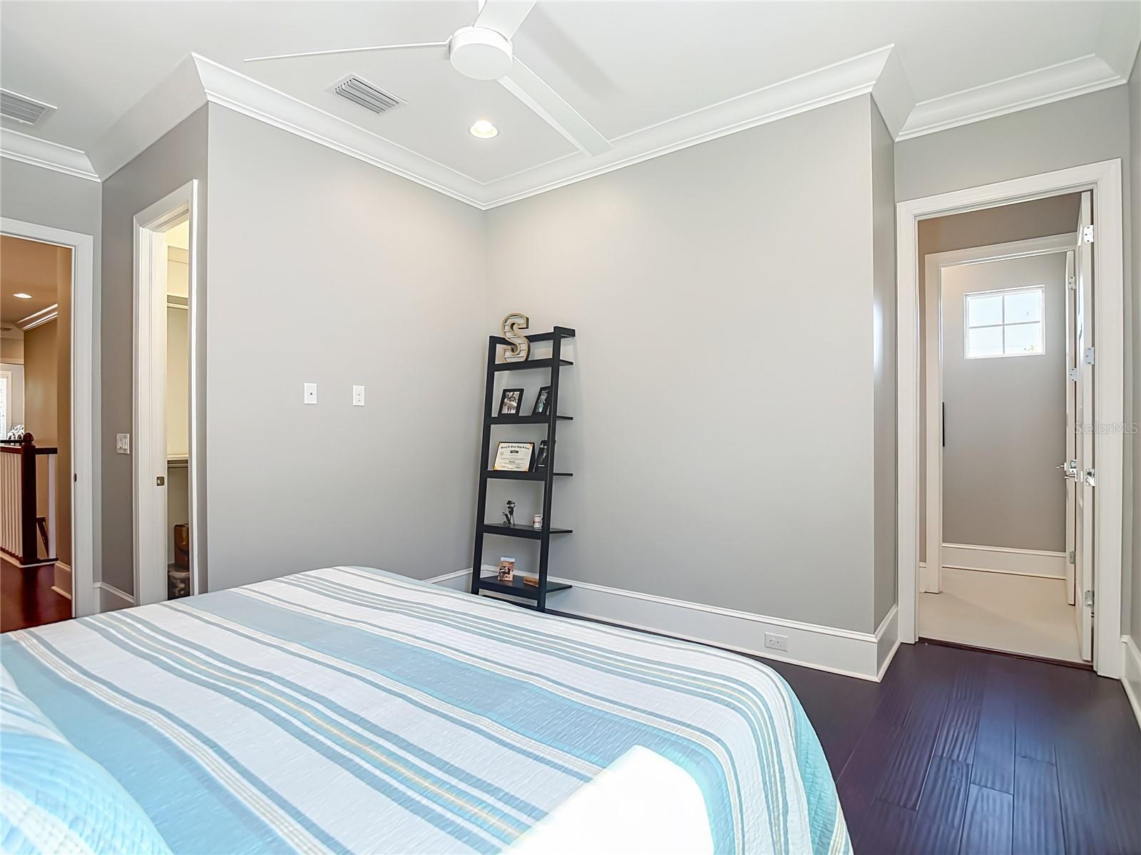 PICADILLY - Residential