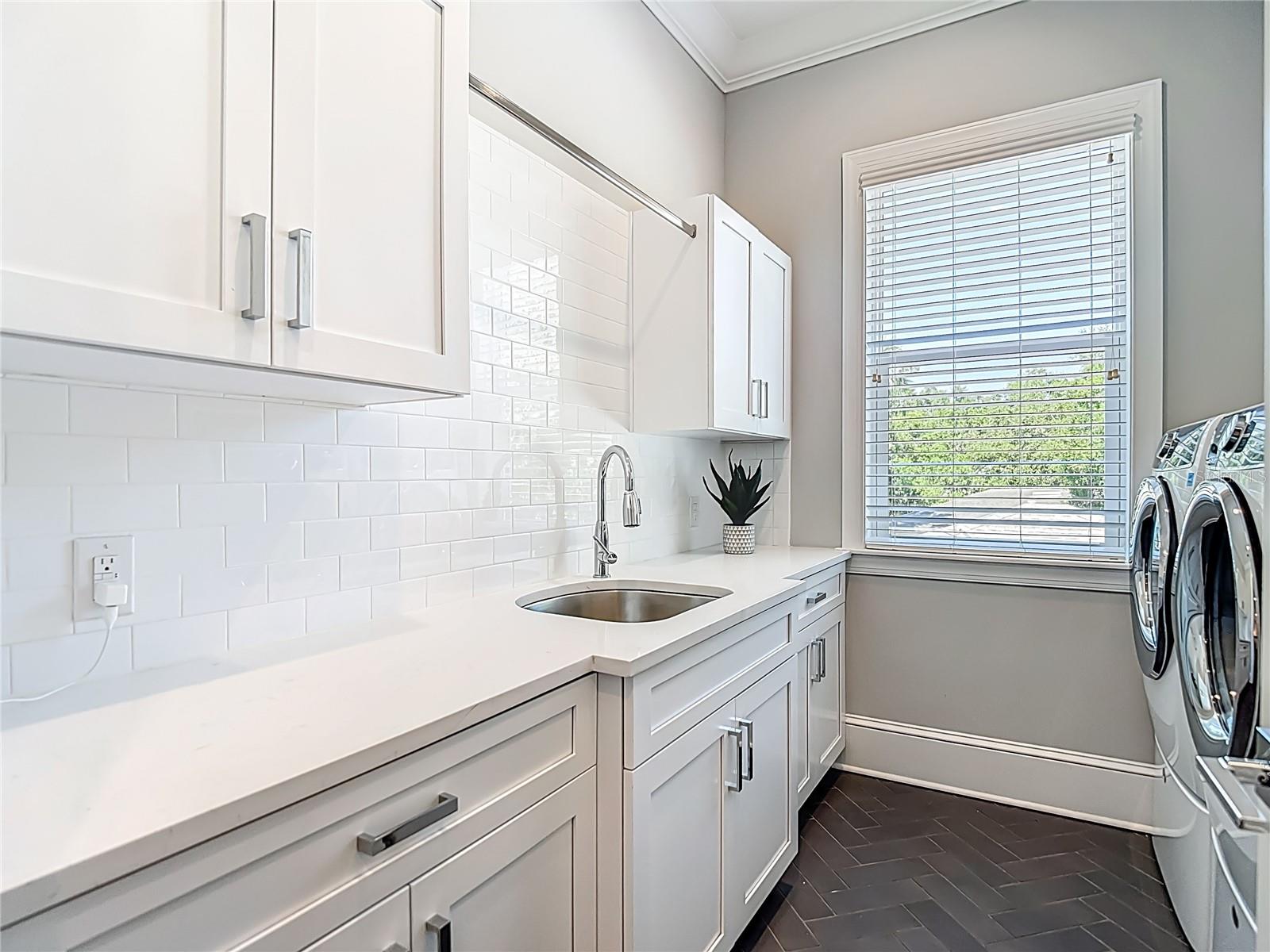 PICADILLY - Residential